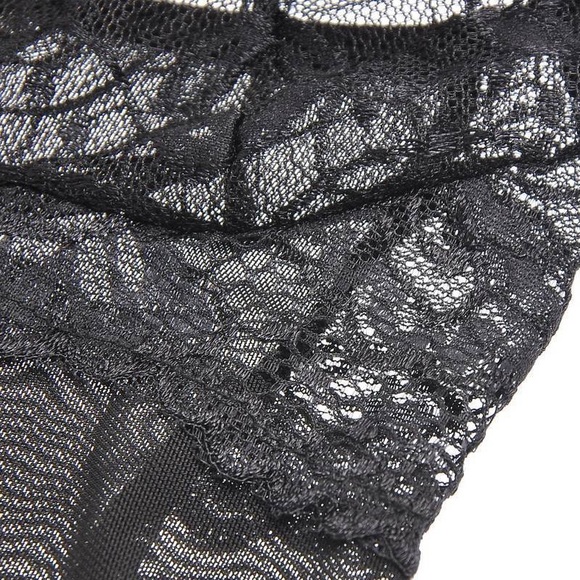 Plunge Neckline Maxi Lace w/ Matching Thong NWT - Picture 9 of 9